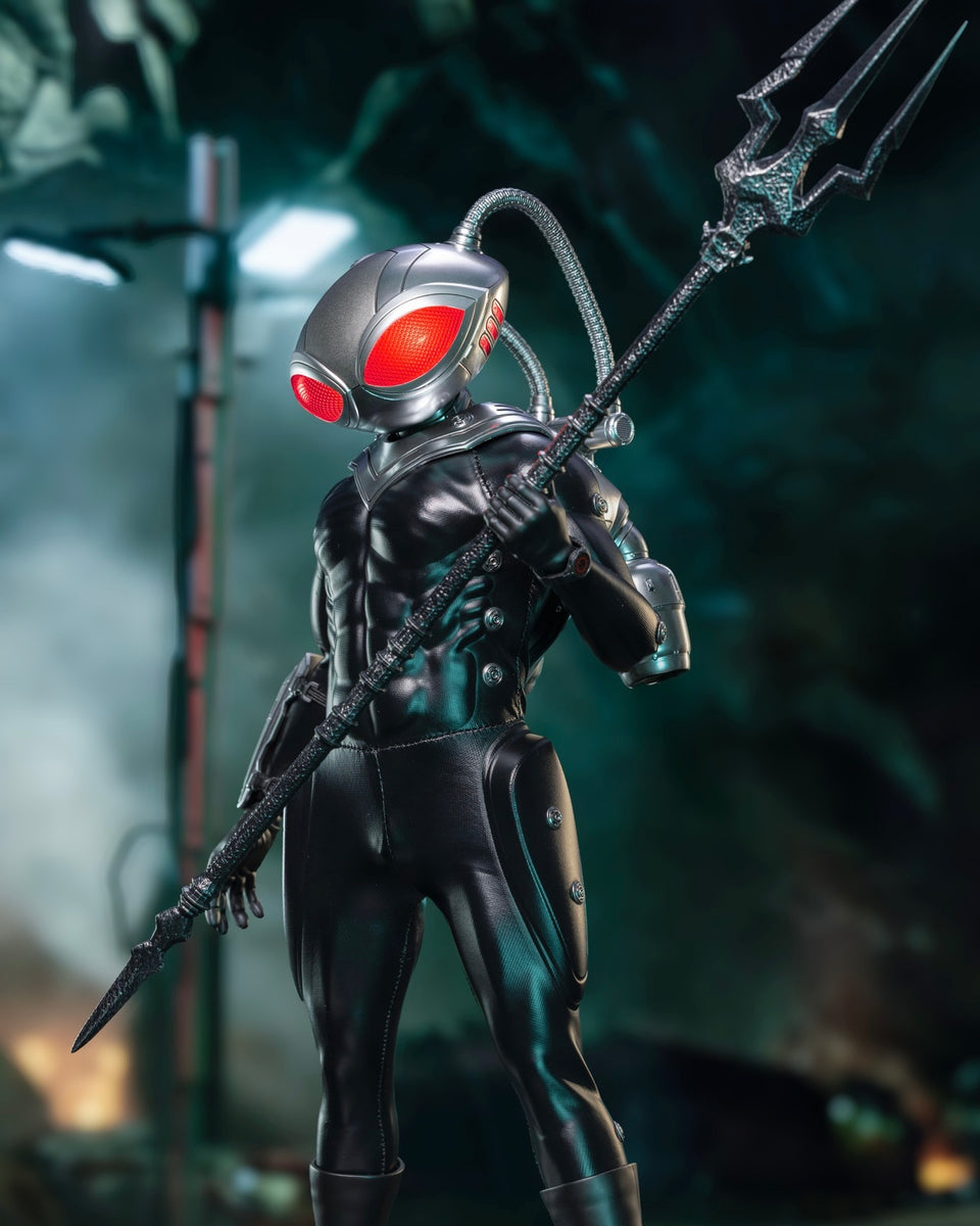 Hot Toys MMS739 Aquaman 2 Black Manta 1/6 Scale Collectible Figure