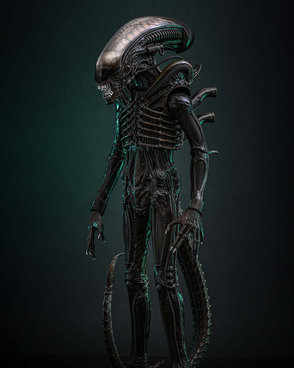 Preorder! Hot Toys MMS826 Alien 1/6th scale Big Chap