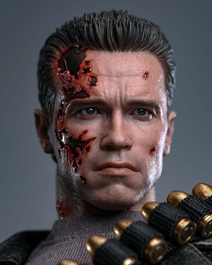 Hot Toys DX46 Terminator 2: Judgment Day 1/6th scale T-800 (Battle Damaged Version 2.0) Collectible Figure