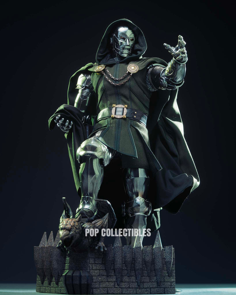 Hot Toys CMS022B Marvel Comics 1/6th Scale Doctor Doom Collectible Figure Special Edition