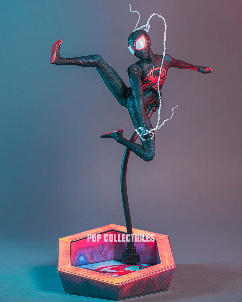 Hot Toys MMS710B Spider-man: Across The Spiderverse – Miles Morales 1/6 Scale Collectible Figure (Rebel Base Exclusive)
