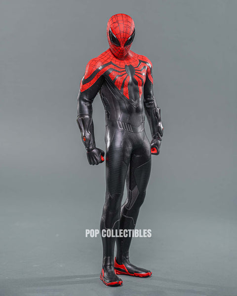 Hot Toys VGM61 Marvel's Spiderman 2 Peter Parker (Superior Suit) 1