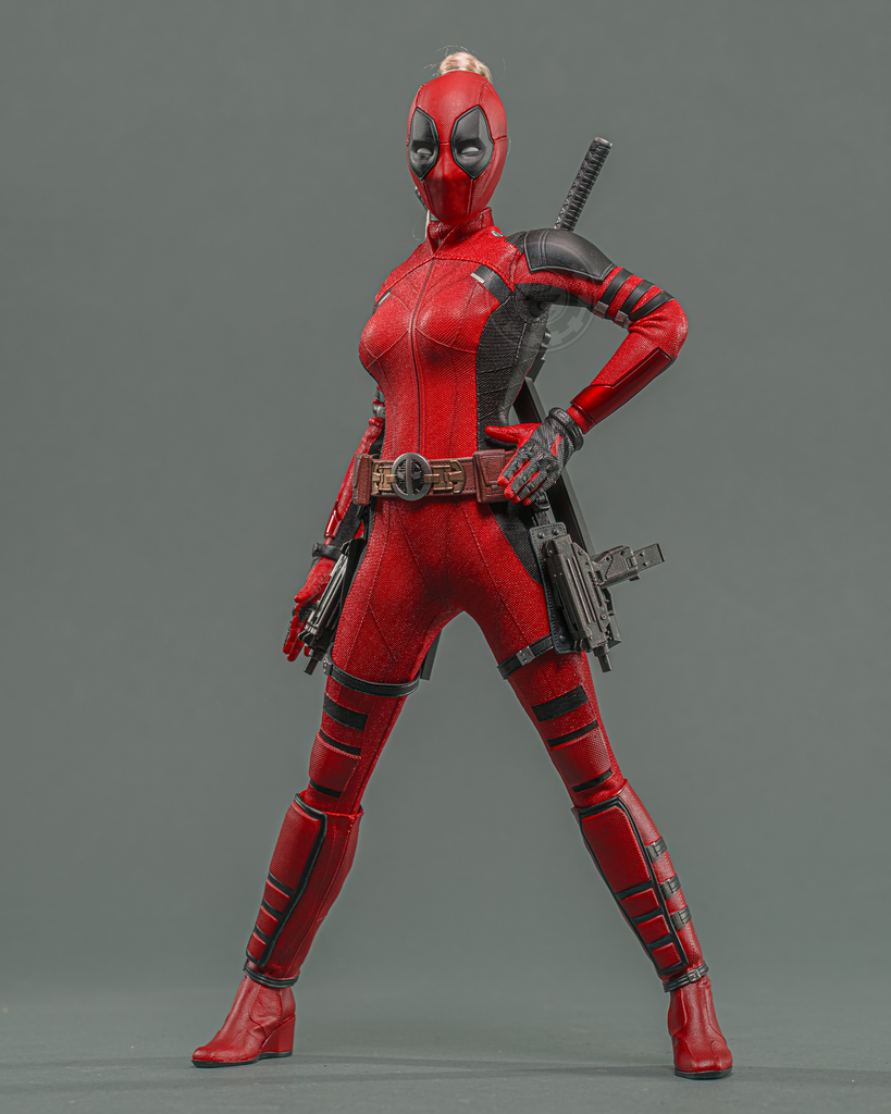 Hot Toys MMS747 Marvel Deadpool & Wolverine Ladypool 1/6 Scale Collectible Figure