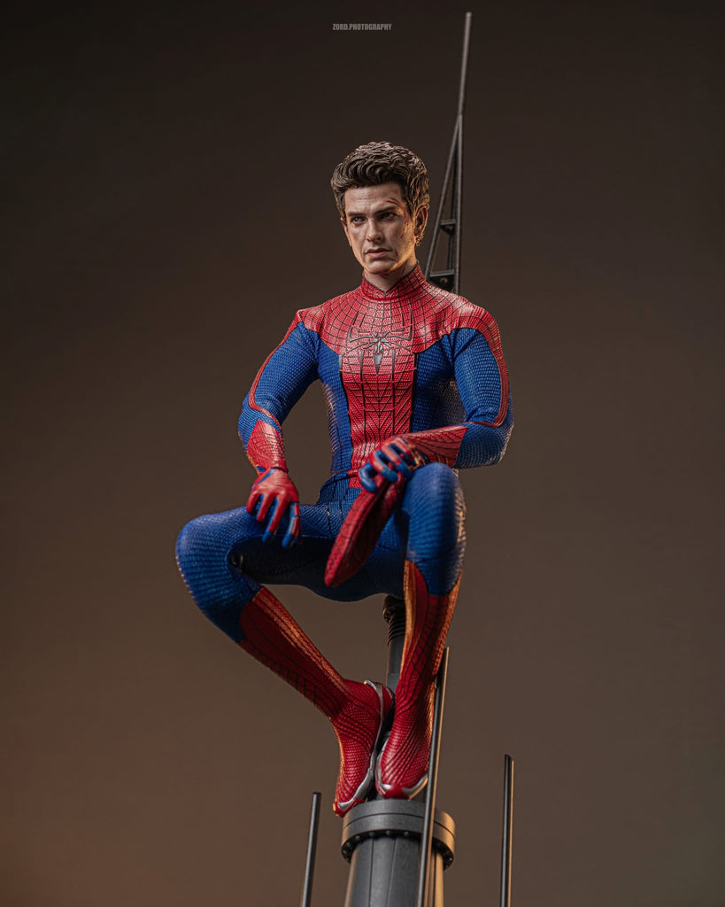 Hot Toys MMS772B The Amazing Spider-Man 1/6th Scale The Amazing Spider-Man Collectible Figure (Deluxe Version) (Special Edition)
