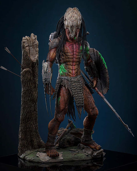 Preorder! Hot Toys TMS173 Prey Feral Predator (Battle Damaged