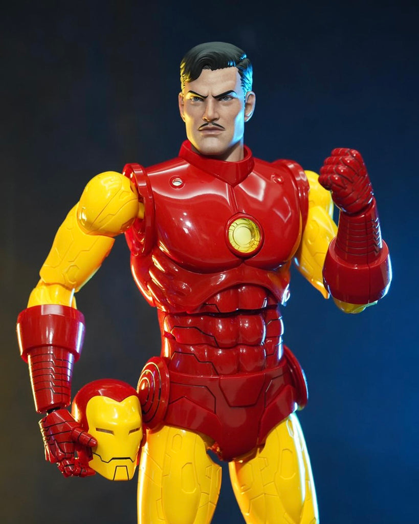 Hot Toys CMS014D57 Marvel Comics Classic Iron Man 1/6th Scale Collectible Figure (Regular Edition)