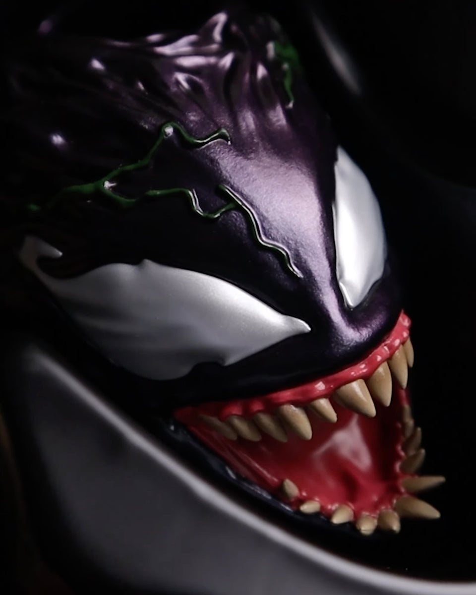 Hot Toys TMS027 Spiderman Maximum Venom Venomized Groot Life Size