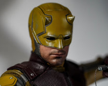Load image into Gallery viewer, Hot Toys TMS096 She Hulk Attorney At Law Daredevil 1/6 Scale Collectible Figure