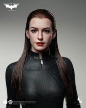 Load image into Gallery viewer, Preorder! INART Batman The Dark Knight Rises Catwoman 1/6 Collectible Figure