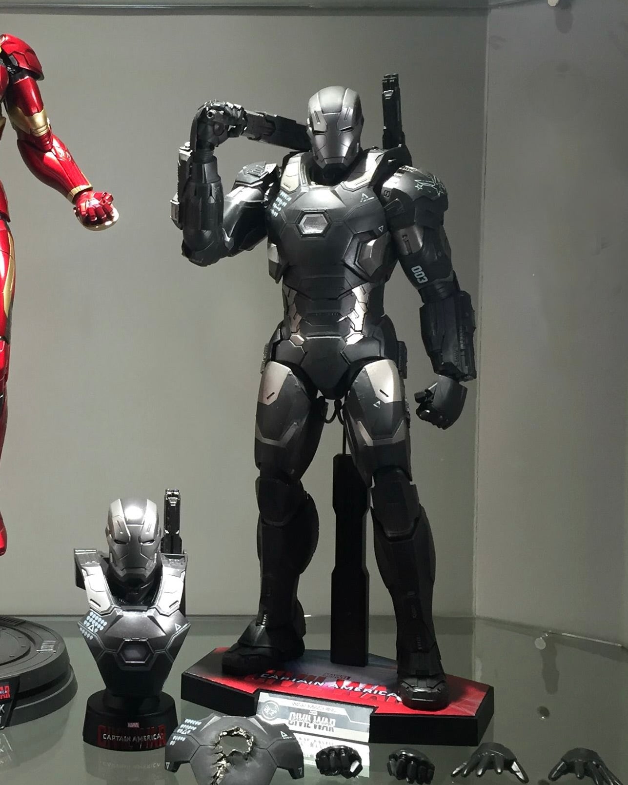 MARVEL - ホットトイズ　MM#344D15  ウォーマシン　マーク3 ムービー・マスターピース DIECAST】『シビル・ウォー