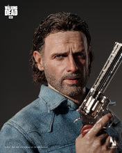 Load image into Gallery viewer, Preorder! INART The Walking Dead Season 8 Rick Grimes 1/6th Scale Collectible Figure
