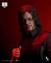 Load image into Gallery viewer, INART The Walking Dead: Season 8 Daryl Dixon 1/6 Scale Collectible Figure