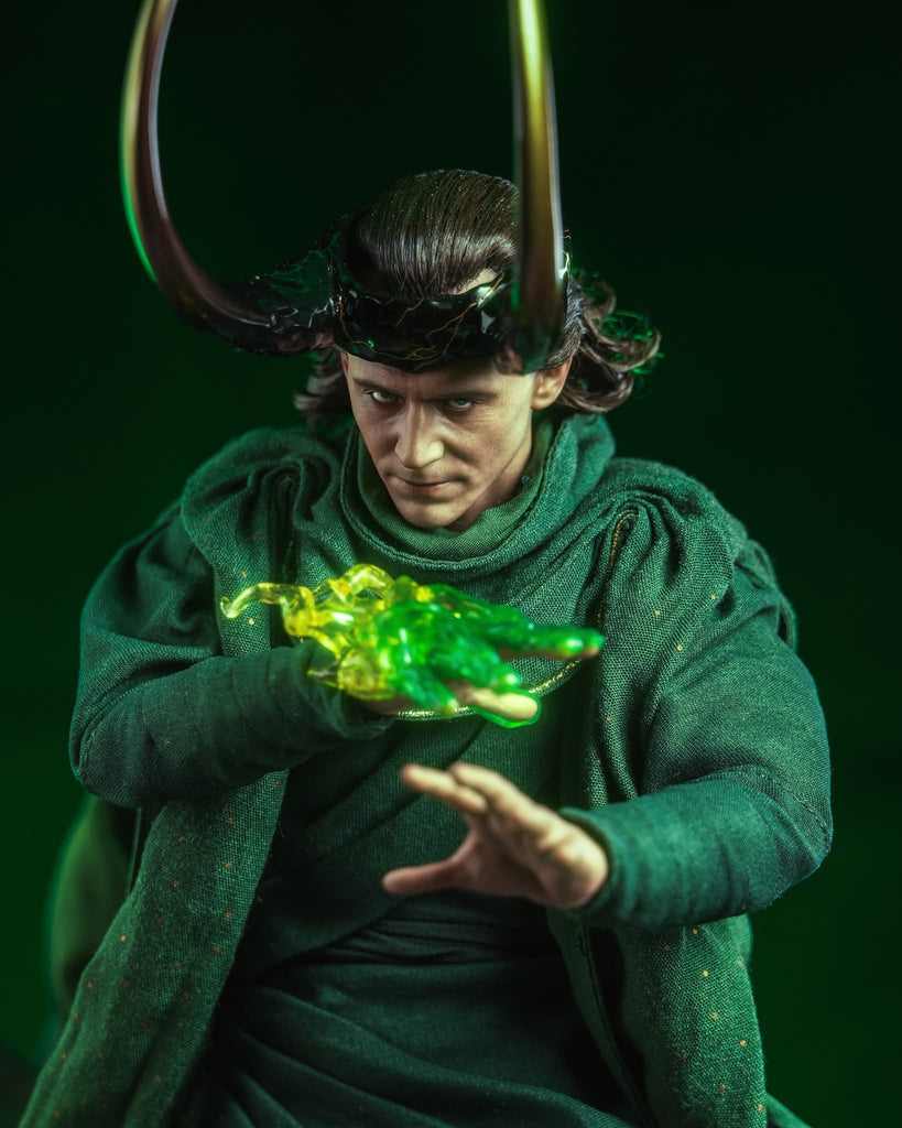 Hot Toys DX41AE Loki God Loki 1/6th Scale Collectible Figure (Artisan Edition) Limited Edition