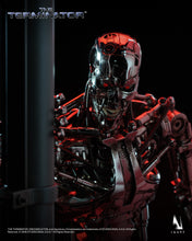 Load image into Gallery viewer, Preorder! INART The Terminator T-800 Endoskeleton 1/6 Collectible Figure