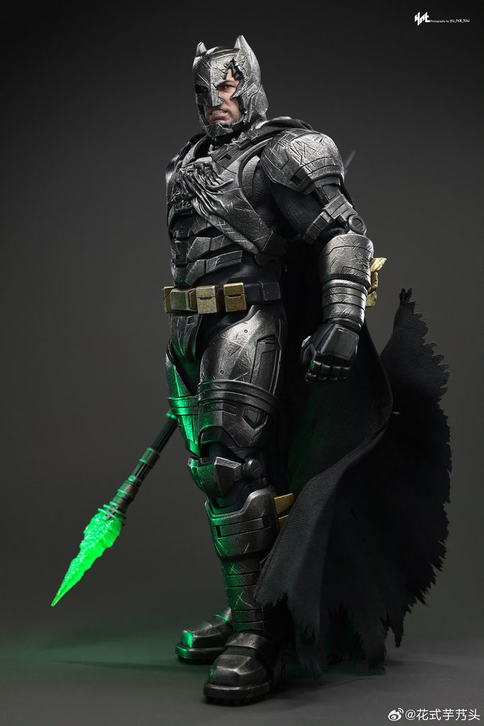 Hot Toys MMS743D63 Batman V Superman Dawn Of Justice Armored Batman (2.0) 1/6th Scale Collectible Figure (Deluxe Version)