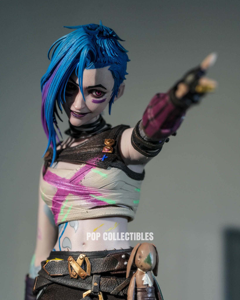 Preorder! Hot Toys TMS183 Arcane 1/6th scale Fractured Jinx Collectible Figure