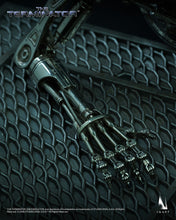 Load image into Gallery viewer, Preorder! INART The Terminator T-800 Endoskeleton 1/6 Collectible Figure