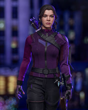 Load image into Gallery viewer, Hot Toys TMS074 Hawkeye Kate Bishop 1/6 Scale Collectible Figure