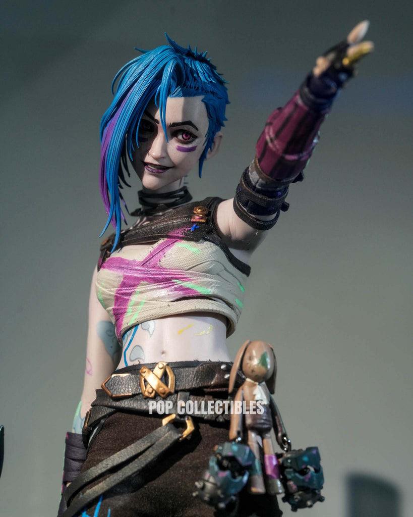 Preorder! Hot Toys TMS183 Arcane 1/6th scale Fractured Jinx Collectible Figure