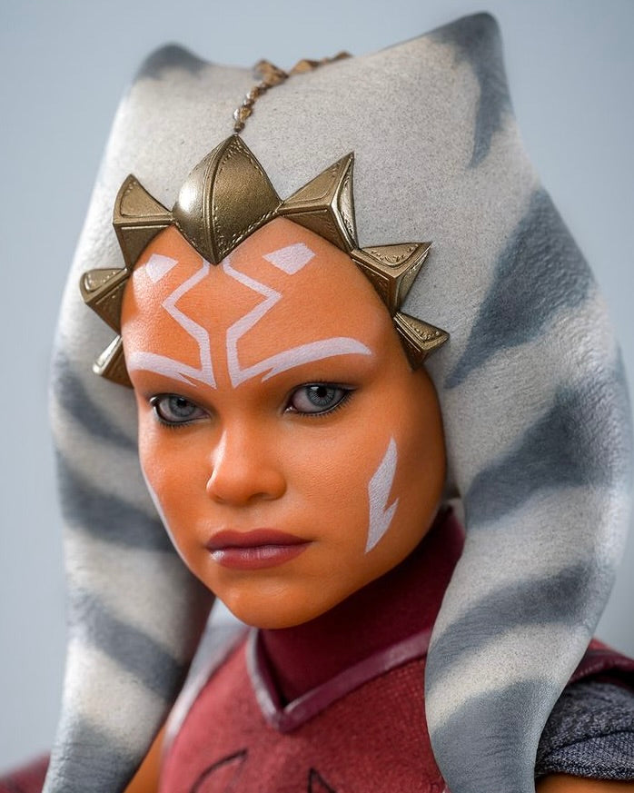 Hot Toys TMS123 Star Wars Ahsoka Tano Padawan 1/6 Scale