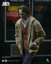 Load image into Gallery viewer, Preorder! INART JOKER 2019 Joaquin Phoenix 1/6 Scale Collectible Figure Premium Version