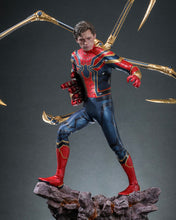 Load image into Gallery viewer, Preorder! Hot Toys MMS761 Avengers Endgame 1/6th Scale Iron Spider Collectible Figure Sculpted Version