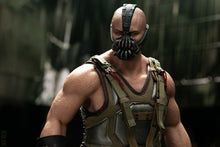 Load image into Gallery viewer, Hot Toys MMS689 The Dark Knight Trilogy Bane 1/6th Scale Collectible Figure