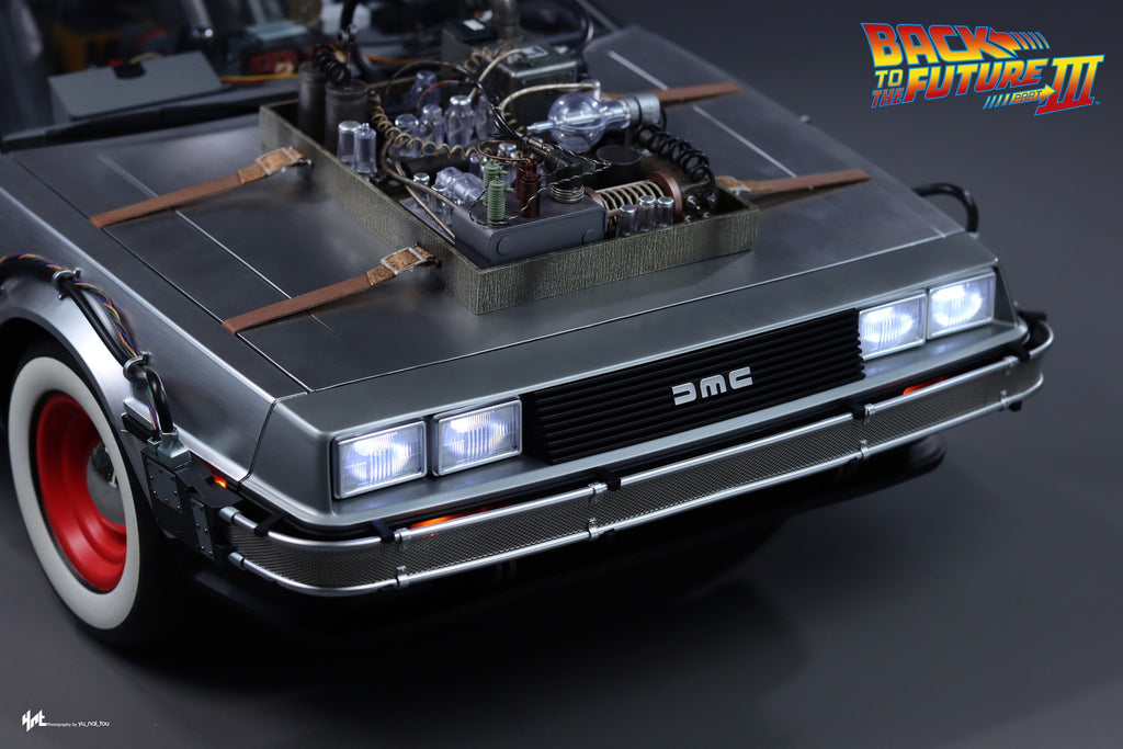 Hot Toys MMS738 Back to the Future III DeLorean Time Machine Collectible Sixth Scale Figure Accessory