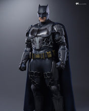 Load image into Gallery viewer, Hot Toys MMS703 The Flash – Batman 1/6 Scale Collectible Figure