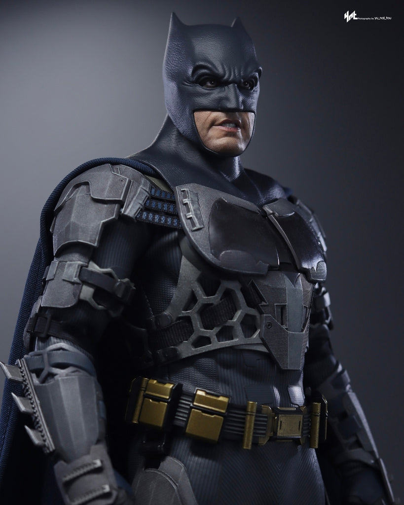 Hot Toys MMS703 The Flash – Batman 1/6 Scale Collectible Figure