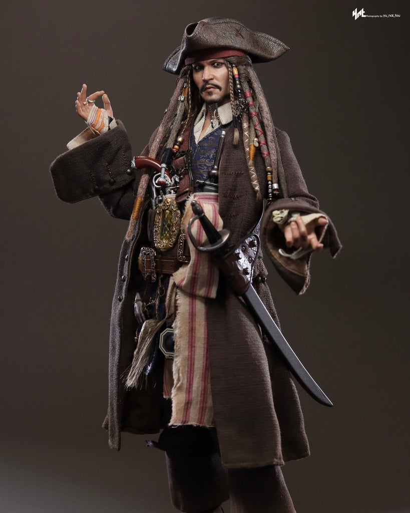 Hot Toys DX39AE Pirates of the Caribbean Dead Men Tell No Tales - 1/6th Scale Jack Sparrow Collectible Figure Artisan Edition Deluxe Version [Hot Toys Exclusive]