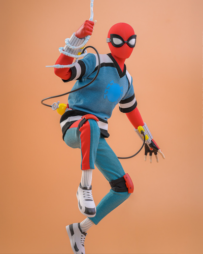 Hot Toys HONO STUDIO HS07 Your Friendly Neighborhood Spider Man Spider Man (Homemade Suit) 1/6 Scale Collectible Figure