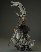 Load image into Gallery viewer, Hot Toys TMS136 Star Wars The Clone Wars Savage Opress 1/6 Scale Collectible Figure