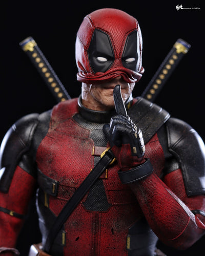 Hot Toys MMS782 Deadpool & Wolverine 1/6th scale Deadpool (Battling Version) Collectible Figure