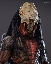Load image into Gallery viewer, Hot Toys TMS114 The Prey Feral Predator 1/6 Scale Collectible Figure