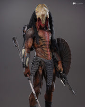 Load image into Gallery viewer, Hot Toys TMS114 The Prey Feral Predator 1/6 Scale Collectible Figure