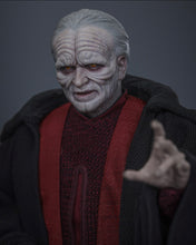 Load image into Gallery viewer, Preorder! Hot Toys MMS805 Star Wars: Episode III Revenge of the Sith 1/6th scale Palpatine (Darth Sidious) Collectible Figure