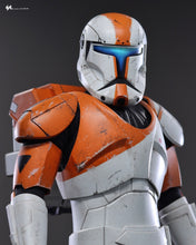 Load image into Gallery viewer, Hot Toys TMS151 Star Wars: The Clone Wars 1/6th scale Clone Commando Boss Collectible Figure [Hot Toys Exclusive]