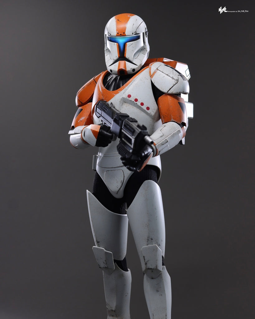 Hot Toys TMS151 Star Wars: The Clone Wars 1/6th scale Clone Commando Boss Collectible Figure [Hot Toys Exclusive]