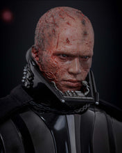 Load image into Gallery viewer, Hot Toys MMS811 Star Wars: Revenge of the Sith 1/6th scale Darth Vader Collectible Figure (Deluxe Version) Regular Edition