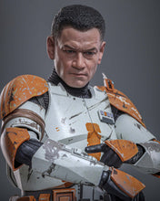 Load image into Gallery viewer, Hot Toys MMS796 Star Wars: Episode III Revenge of the Sith 1/6th scale Clone Commander Cody Collectible Figure [Hot Toys Exclusive