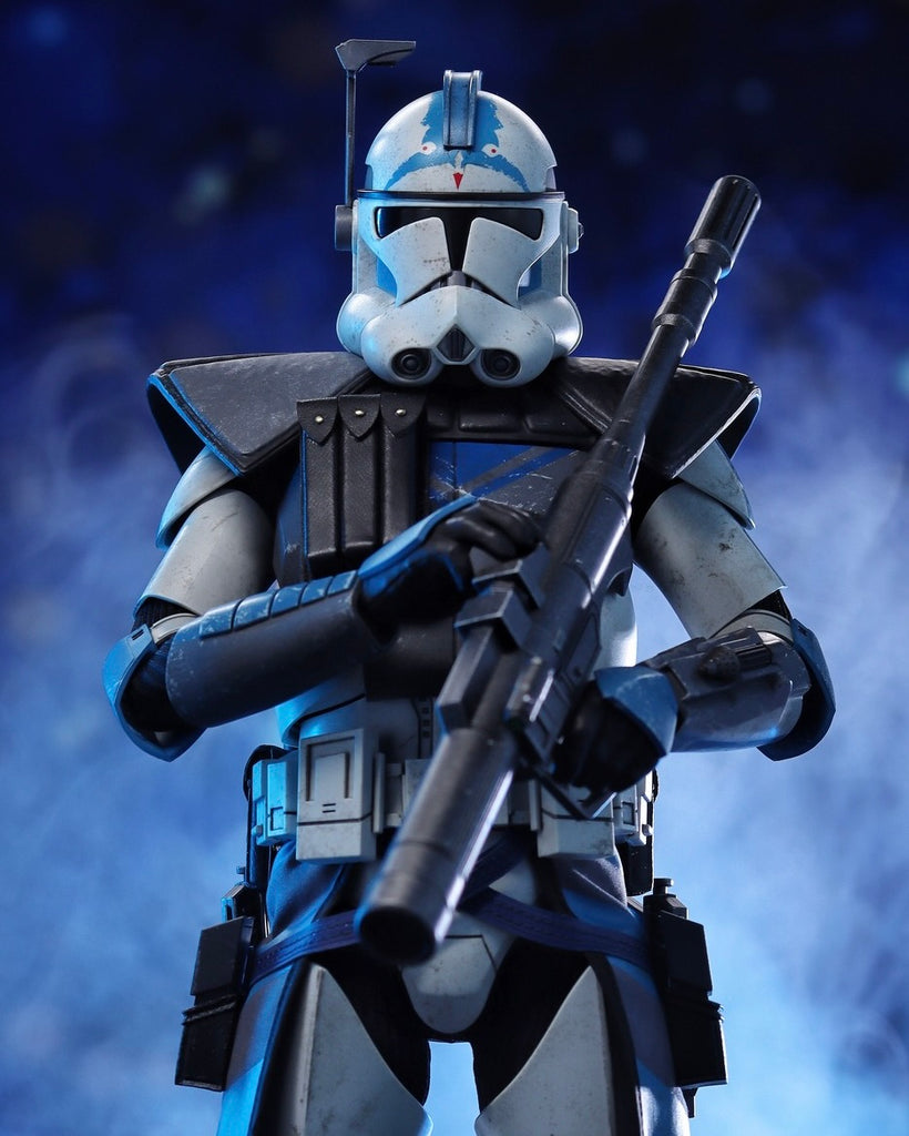 Hot Toys TMS132 Star Wars The Clone Wars Arc Trooper Fives 1