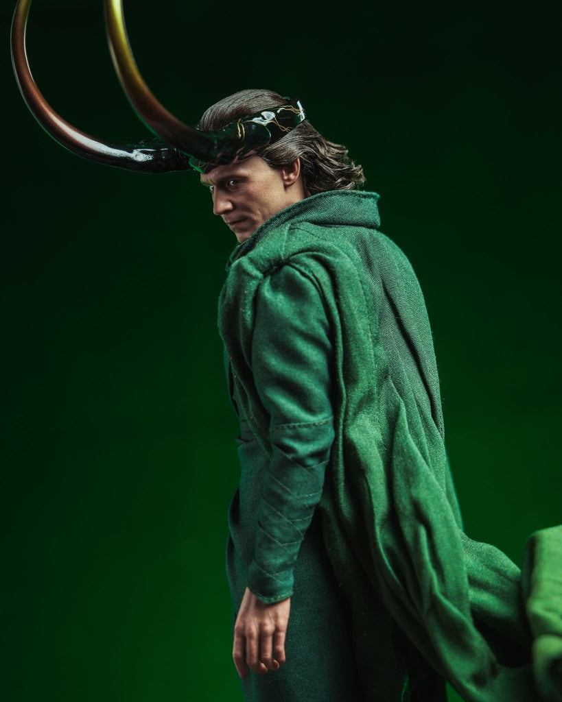 Hot Toys DX41AE Loki God Loki 1/6th Scale Collectible Figure (Artisan Edition) Limited Edition