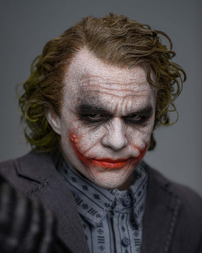 Preorder! Hot Toys DX51AE The Dark Knight Trilogy 1/6th scale The Joker (Bank Robber Version) Collectible Figure (Artisan Edition) [Hot Toys Exclusive]