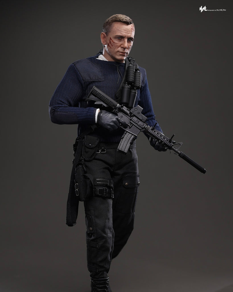 Hot Toys MMS804 No Time To Die 1/6th scale James Bond (Commando Outfit) Collectible Figure