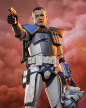 Load image into Gallery viewer, Hot Toys TMS133 Star Wars The Clone Wars Arc Trooper Echo 1/6 Scale Collectible Figure