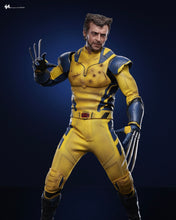 Load image into Gallery viewer, Hot Toys MMS754 Deadpool and Wolverine: Wolverine 1/6 Scale Collectible Figure Deluxe Edition