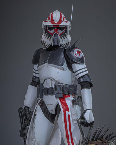 Hot Toys TMS167 Star Wars: The Clone Wars - Sergeant Hound 1/6th Scale Collectible Figure