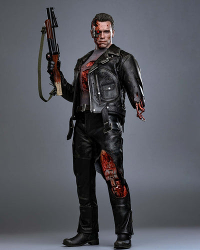 Hot Toys DX46 Terminator 2: Judgment Day 1/6th scale T-800 (Battle Damaged Version 2.0) Collectible Figure
