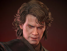 Load image into Gallery viewer, Hot Toys MMS839 Star Wars: Revenge of the Sith - Anakin Skywalker 1/6th Scale Collectible Figure